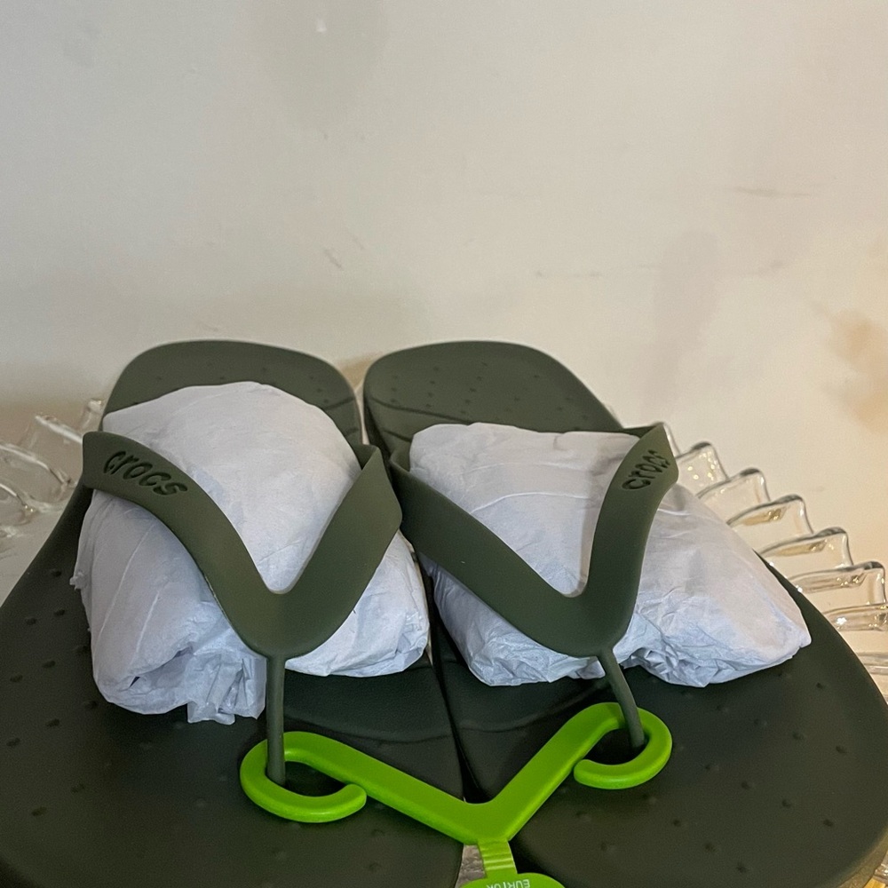 CROCS Miami Olive Green Sandals